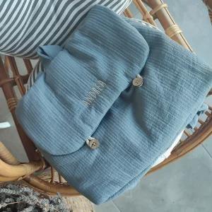 Cartable enfant personnalisé bleu tendre GERANIUM